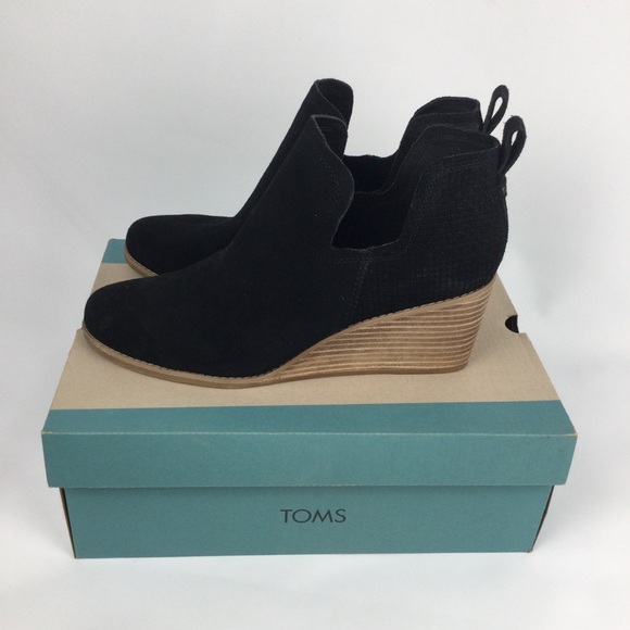 TOMS‎ Women's Kallie Black Wedge Ankle Boots - Picture 1 of 7
